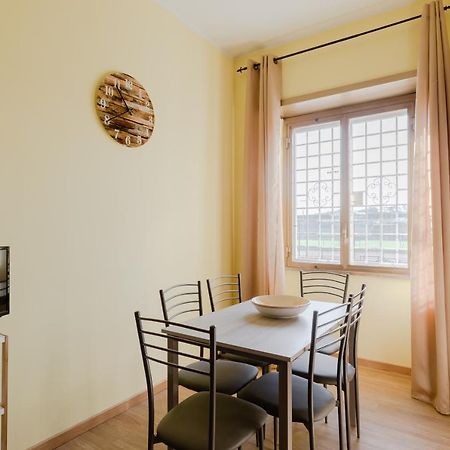 Le Rondini Apartment, 5 Persone, 2 Balconi, Policlinico Tor Vergata E Casilino Roma Dış mekan fotoğraf