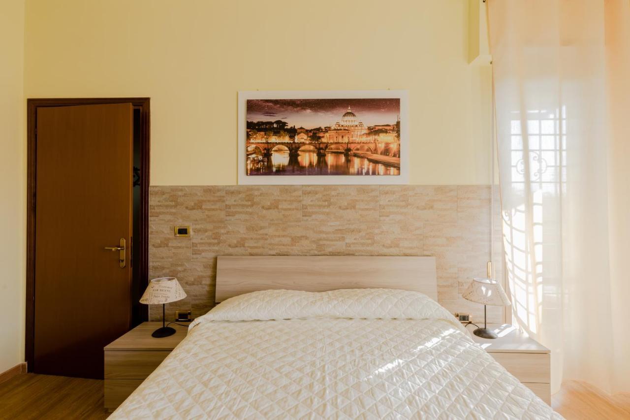 Le Rondini Apartment, 5 Persone, 2 Balconi, Policlinico Tor Vergata E Casilino Roma Dış mekan fotoğraf