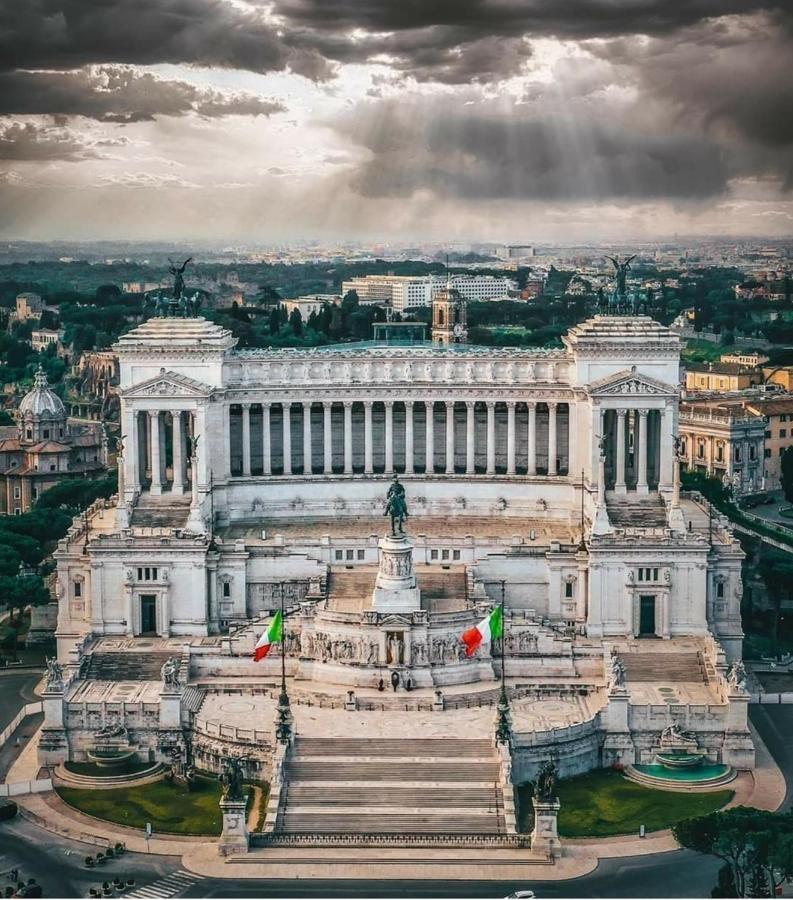 Le Rondini Apartment, 5 Persone, 2 Balconi, Policlinico Tor Vergata E Casilino Roma Dış mekan fotoğraf